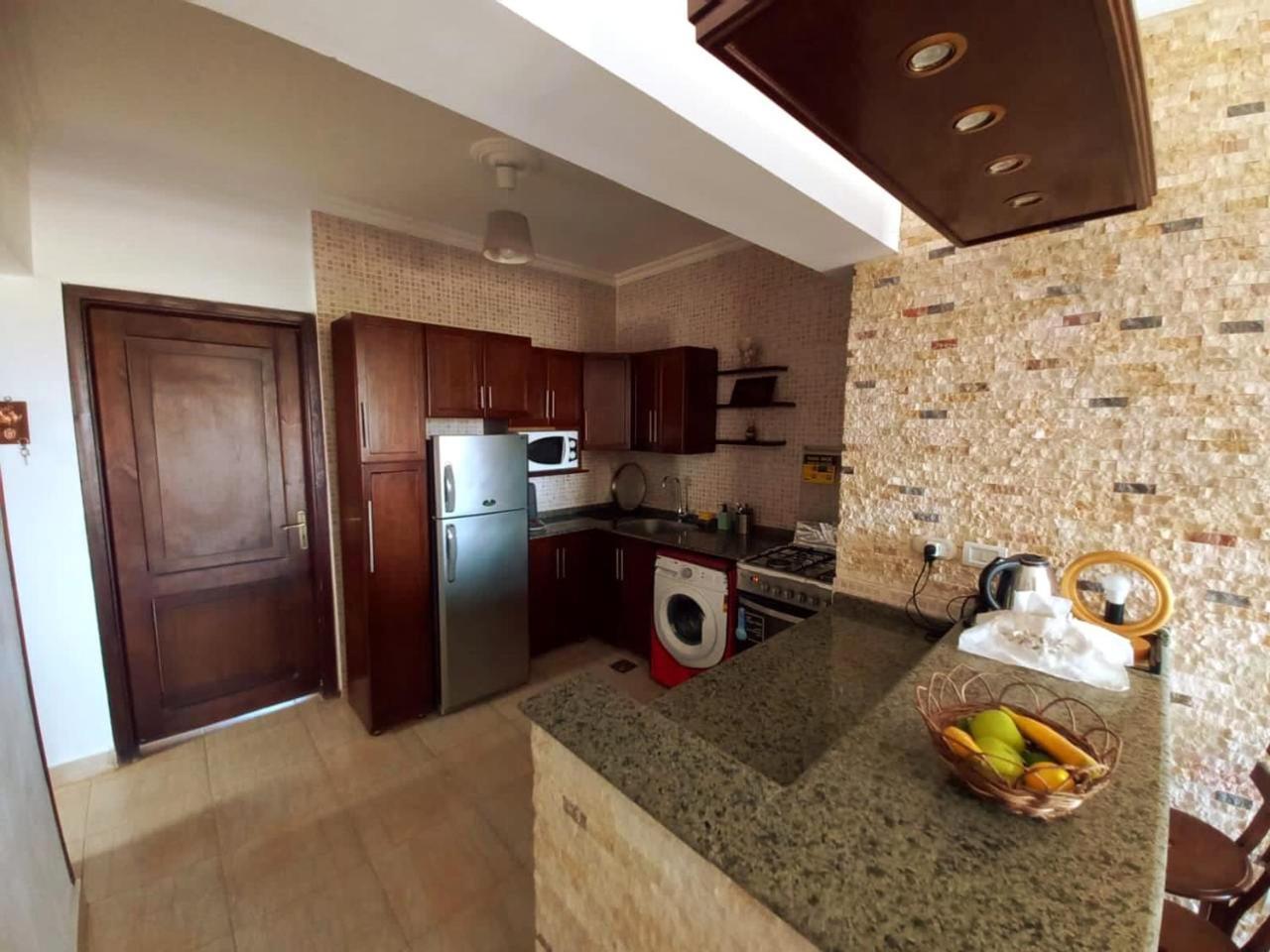 Chalet Marina Wadi Degla Families Only Pool View 2Nd Floor 6 Adults 艾因苏赫纳 外观 照片