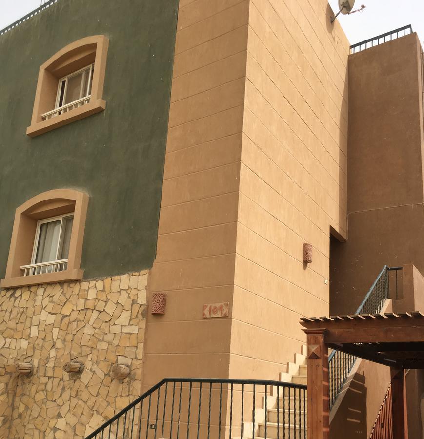 Chalet Marina Wadi Degla Families Only Pool View 2Nd Floor 6 Adults 艾因苏赫纳 外观 照片